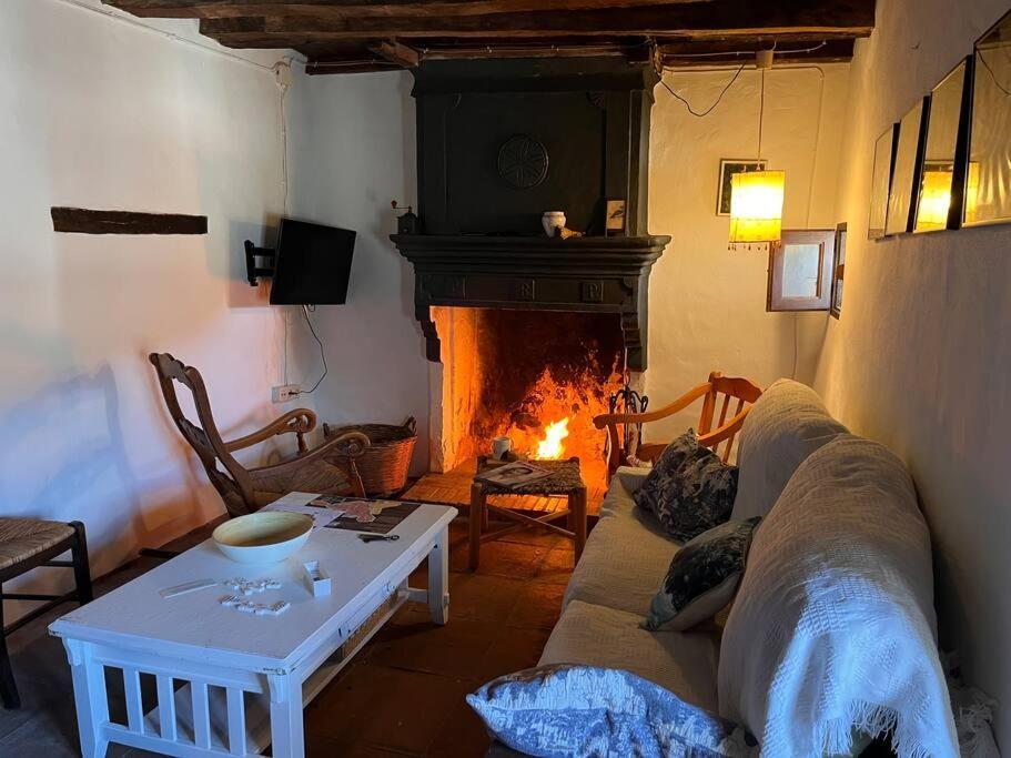 Casa De Diego El Barbero Benarrabá Екстериор снимка